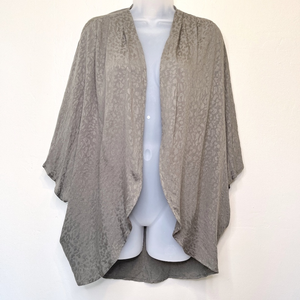 Style Rack | Cheetah Print Textured Open Front Kimono Jacket Cardigan - Picture 2 of 13